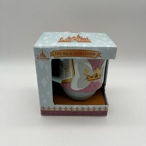 Disney Minnie Mouse The Main‎ Attraction King Arthur Carrousel Mug NEW in Box